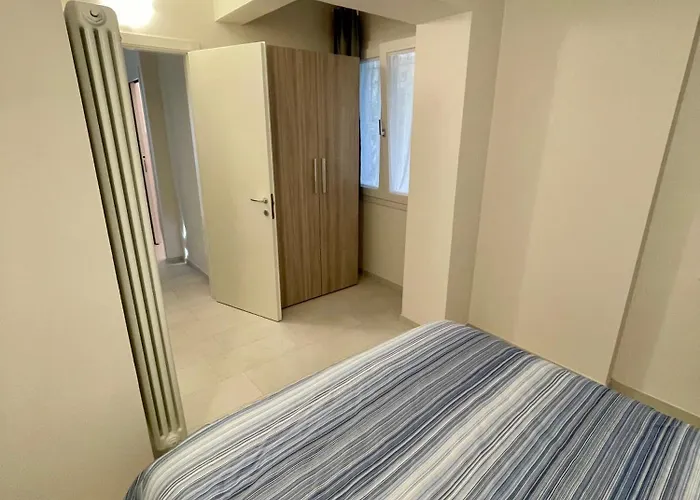 Anita's House-abitazione A Pochi Passi Dal Centro Pesaro